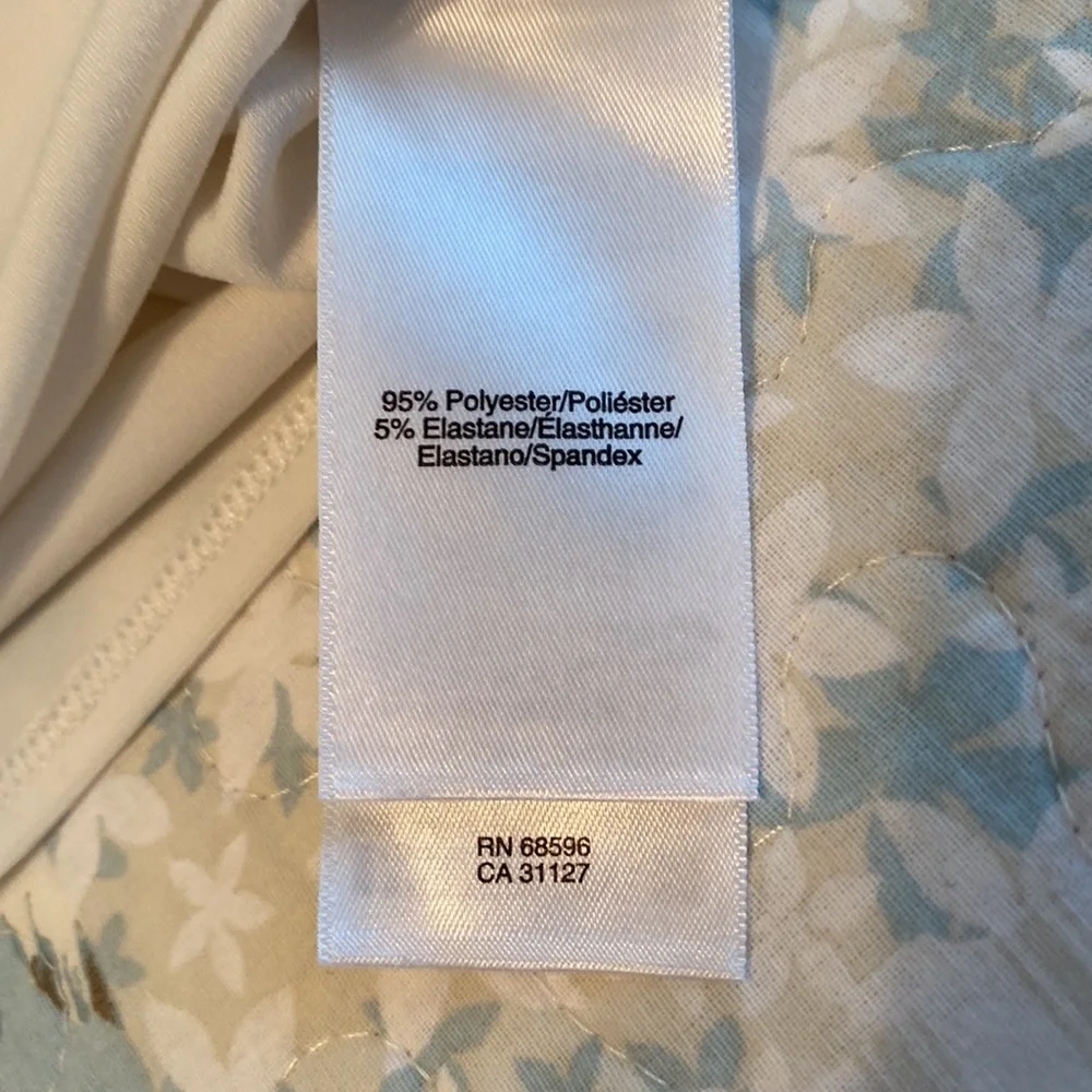 DKNY SLEEVELESS BLOUSE-Cascade neckline w/asymmetrical hemline in Ivory Size Med - Picture 4 of 6